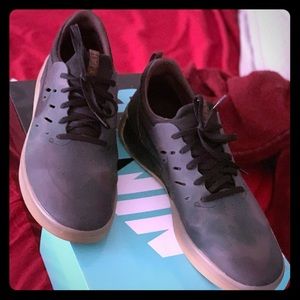Nike SB Nyjah Free Camo and Gum